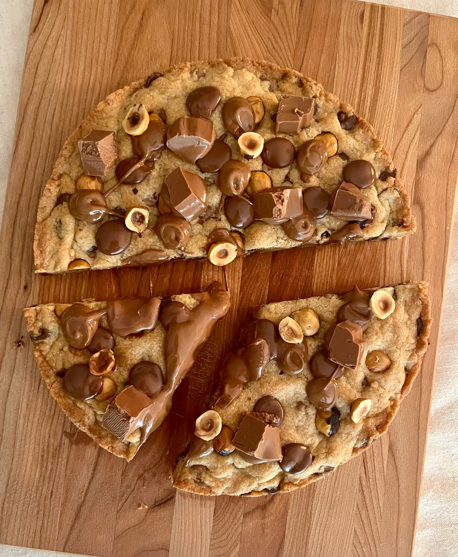 Giant cookie